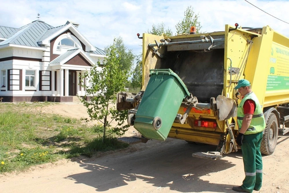 Вывоз мусора с дачи СНТ в Большой Камне от ПроМусор — вывоз дачного и садового мусора, цена от 1673 руб