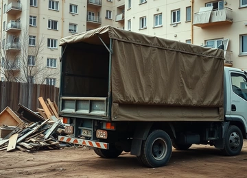 Вывоз мусора с чердака в Большой Камне от ПроМусор: очистка и уборка, цена от 2485 руб., срочно